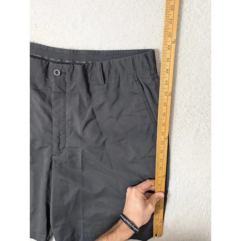 Nike Shorts Mens 36/10 Grip Waist Black Dry‎ Stretch Golf Performance 256645-010